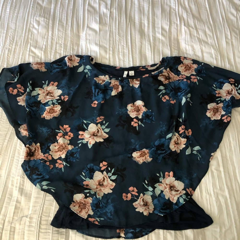 Beautiful Spring/Summer Top